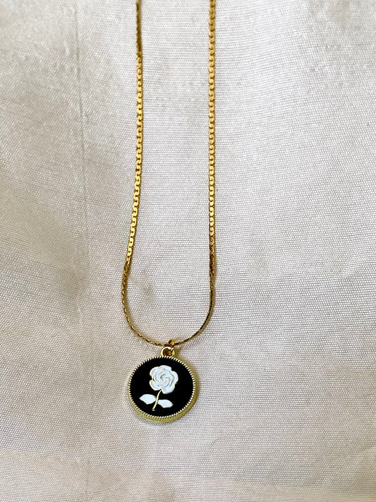 vintage coin charm, charm necklace, golden chain necklace, gold chain, ancient charm, vintage charm, minimalist chain, minimalist necklace