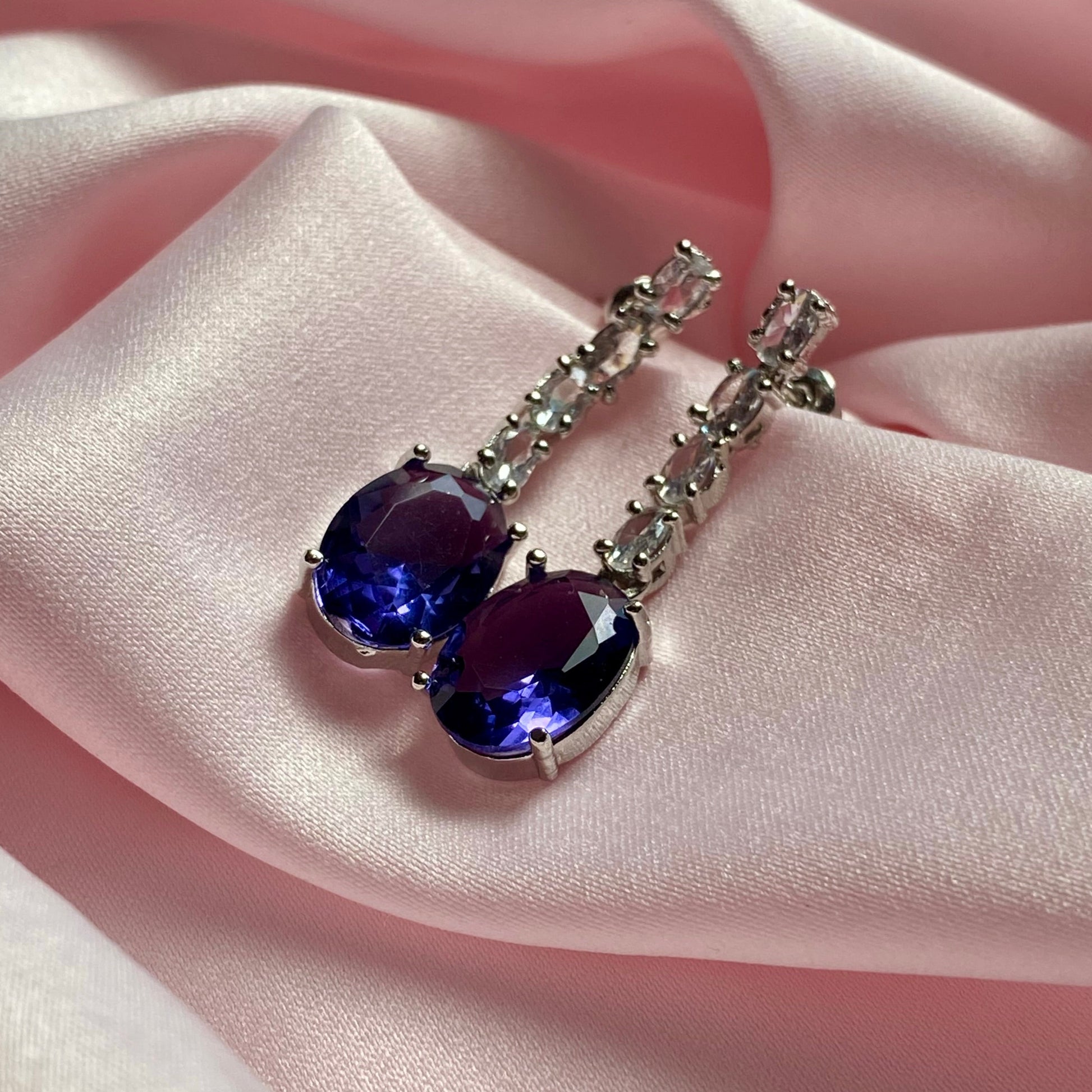 sapphire crystal necklace, Crystal necklace set, party wear jewellery, women party wear, wedding jewellery, mothers day gift, anniversary gift, kitty party fashion, high end fashion, luxury jewels, girls jewellery, fashion party wear, night out jewels, zirconia stone, zirconia jewellery set, premium jewellery