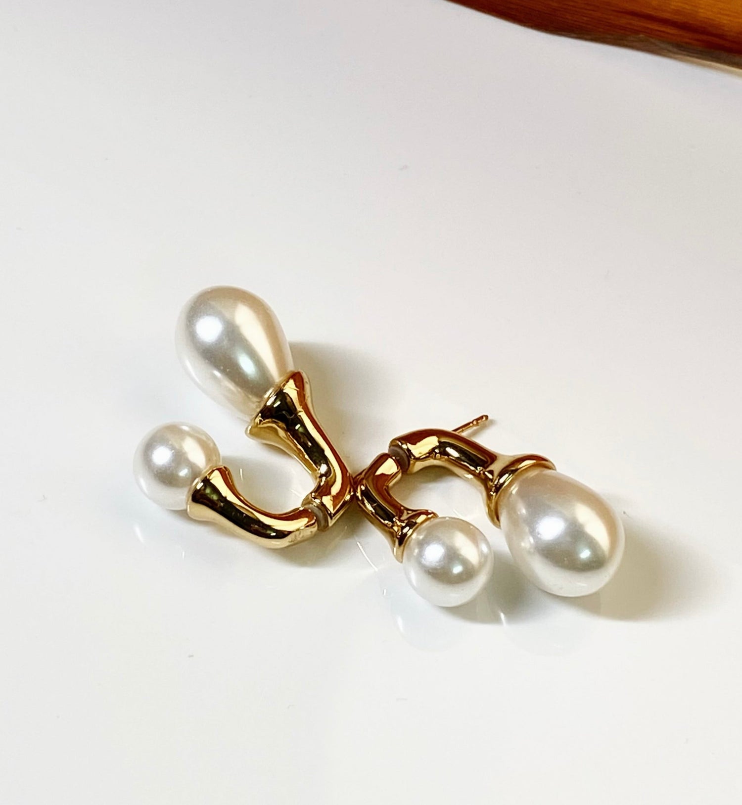 Pearl Earrings - Seleny Studio
